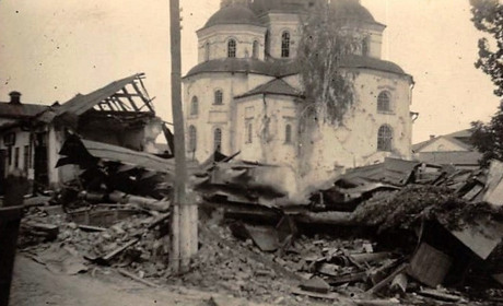 Історичні паралелі:волонтерський рух в Ніжині після визволення міста від фашистської окупації у 1943