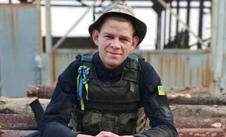 Захисник Оріхова під час обстрілу закрив собою дівчинку