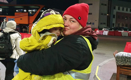 На українсько-польському кордоні: як наша землячка Світлана Саніцька допомагає переселенцям