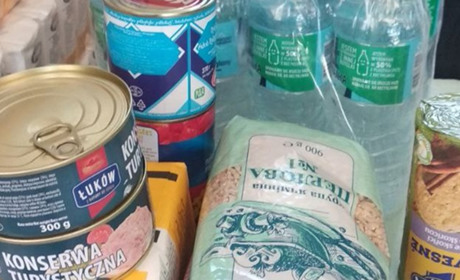 У Торецьку видають гуманітарну допомогу для старших за 60 років