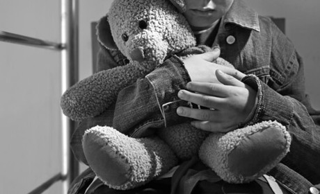 Евакуація: які документи і речі треба взяти з собою та як підготувати смартфон до перевірки