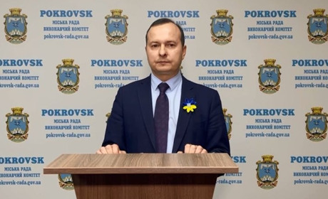 Олег Фролов: "Поки ми шукаємо шляхи вашого рятування, ви шукаєте причини залишатися у небезпеці"