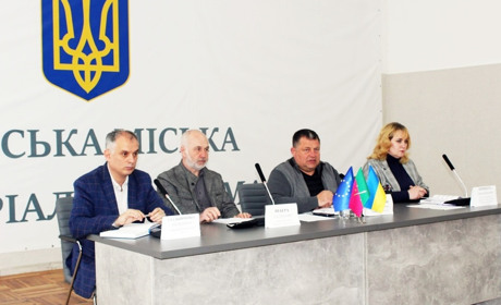 Острів Менщина: 10 тисяч евакуйованих і 35 мільйонів гривень готівки