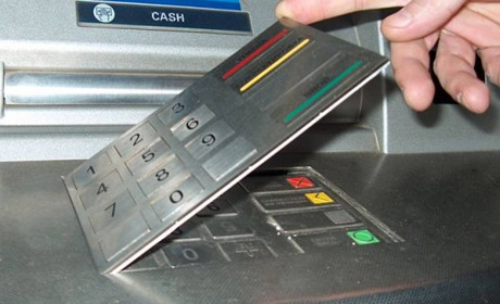 Випадки скімінгу в Трускавці: шахраї вкрали гроші з карток 11 користувачів