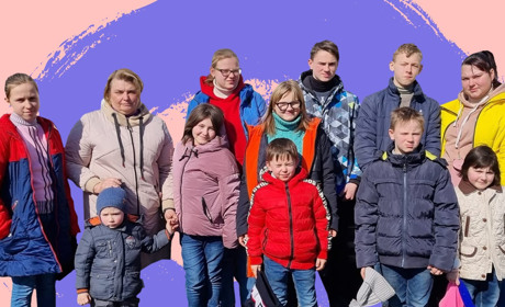 Будинок вщент згорів, чоловік загинув. Історія евакуації мами 11 дітей з Рубіжного