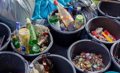 Сміттєве питання: у Гадячі відходи вивозять вчасно, а сортують лише пет-пляшки