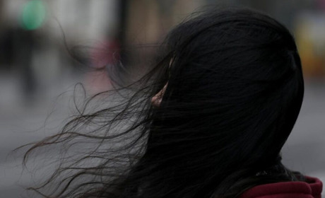 На Гадяччині очікуються сильні пориви вітру та град: оголошено перший рівень небезпеки