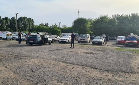Виїзд із Запоріжжя в Мелітополь: сформовано першу гуманітарну колону