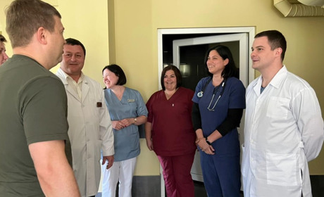 З Чугуєва до Володимирця: терапевти-переселенці лікують поліщуків
