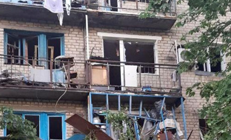 Ворожий авіаудар по Кураховому: Стали відомі масштабни руйнувань від снарядів