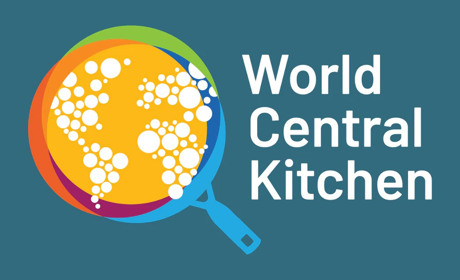 Гуманітарна організація World Central Kitchen надає допомогу Покровській громаді