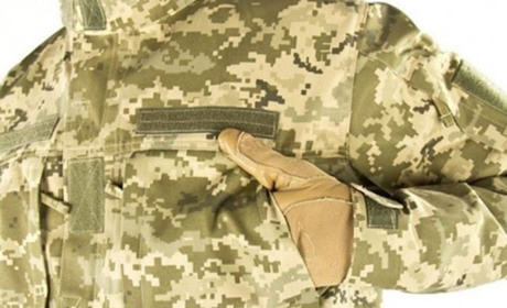Росіяни на Херсонщині переодягаються у форму ЗСУ