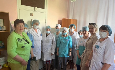 Незважаючи на пошкодження та руйнування, заклад увесь цей час працював та приймав пацієнтів
