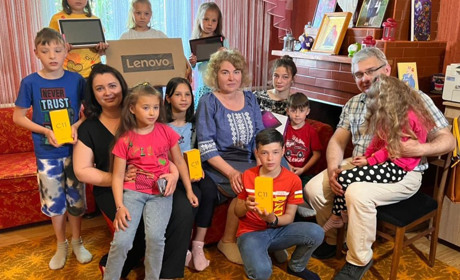 Дитячим будинкам сімейного типу Чернігівщини надали допомогу від першої леді України