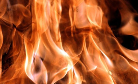 Нічна пожежа в Скадовську: перед займанням люди чули постріли