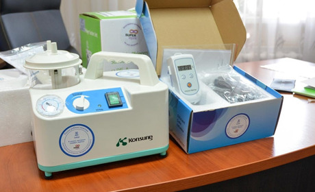 Пологове відділення Кагарлицької лікарні отримало обладнання від благодійників