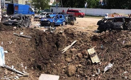 “Ми відбудуємо все, що зруйнували окупанти. Від Волновахи до Чорткова”, - звернення Зеленського
