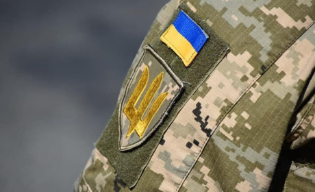 «Ми вже близько, чекайте на нас»: боєць ЗСУ записав відеозвернення для херсонців (ВІДЕО)