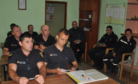 Рятівники є донорами крові на постійній основі: що про це розповіли у Кременецькому РВ