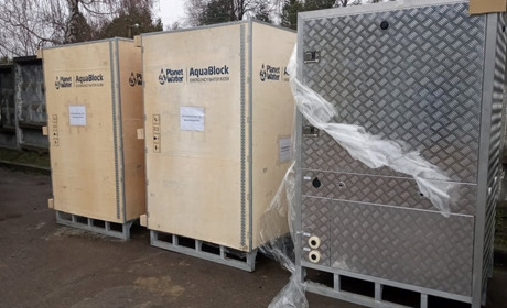 Екоактивісти передали Торецьку мобільну станцію для очистки води