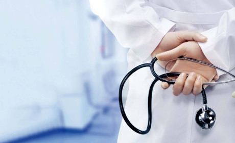 Де можна купити ліки та як працюють лікарні у Сватовому