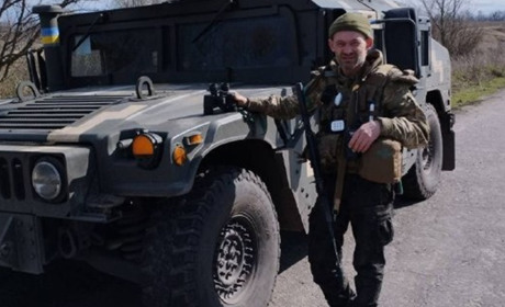 Вісім років воював за Україну: військового Романа Ляша з Гадяччини посмертно нагородили орденом