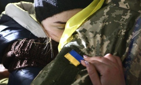 «Мене били по голові та називали нацисткою»: бранка Інна про своє перебування в полоні