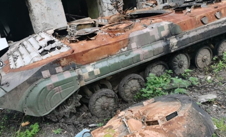 Лисичанськ впритул оточений з трьох боків. Золоте та Гірське повністю заблоковані