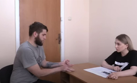 Росіяни випустили нове відео з полоненими мелітопольцямі, які оговорюють себе