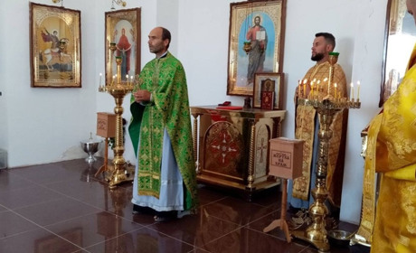 Священник ПЦУ розказав про життя та службу в окупованому Генічеську