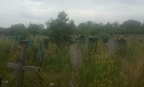 Тіла вивозять практично у муміфікованому стані. В Попасній почали ховати загиблих мешканців