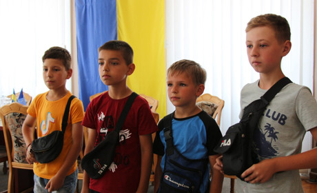 Підтримка армії від дітей: у Дрогобичі школярі вже місяць збирають кошти для військових