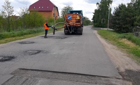 Ремонт доріг-2022: капремонт заборонений, військова адміністрація затверджує роботи