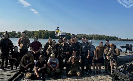 На Зміїному висадилися українські спецназівці: подробиці спецоперації та зачистки