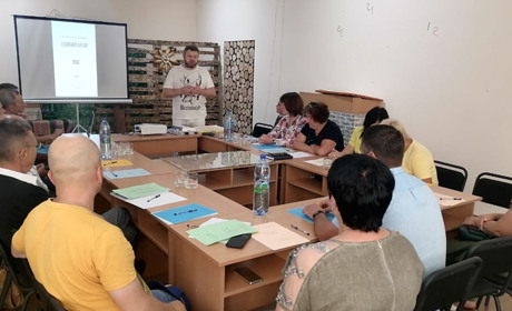 У Гадячі презентували репринтне видання "Газети Гадячского земства — Рідний край"