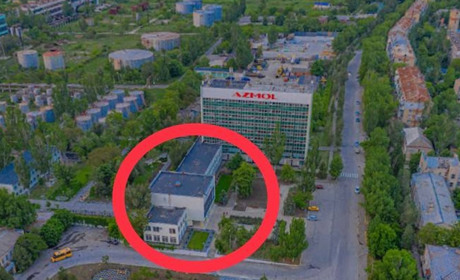 У Бердянську окупанти займають бомбосховище заводу AZMOL BP