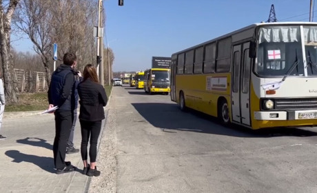 Росіяни затримують евакуацію з Мелітополя через Василівку