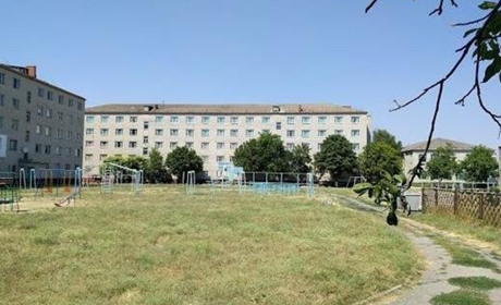 У Генічеську працюватимуть не всі школи: окупанти пропонують «перекваліфатись» вчителям