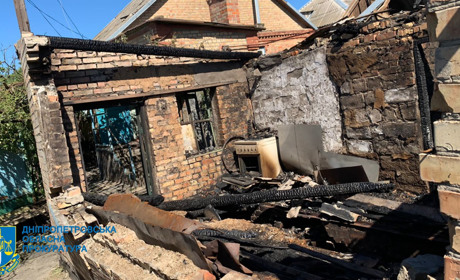 Російські війська обстріляли Нікополь: про наслідки від ДСНС області та прокуратури