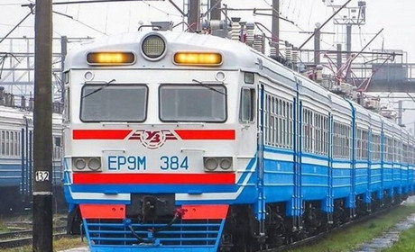 Змінився розклад руху приміського поїзда сполученням Дніпро – Лозова