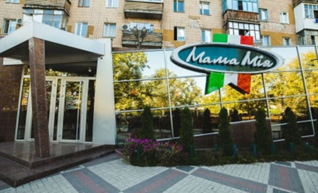 У Мелітополі гауляйтери привласнили собі кафе Флер-де-Ліс та Мама-Мія