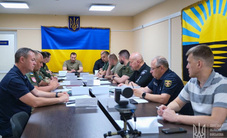 Очільник Донецької ОВА провів нараду з військовими і правоохоронцями: що обговорювали