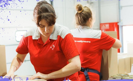 Українці за кордоном зможуть відправляти посилки Новою Поштою