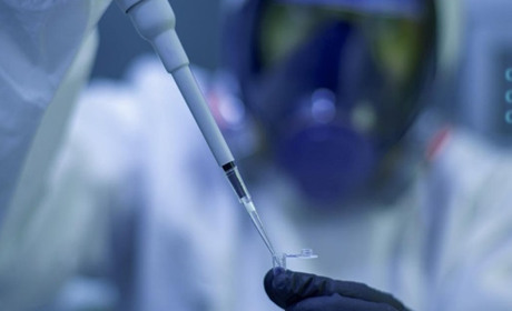 Хто в Україні може отримати ще одну бустерну дозу вакцини від COVID