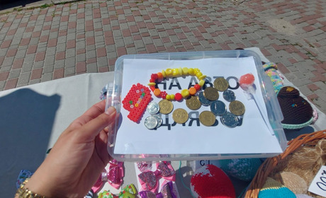 У Гадячі на благодійному ярмарку зібрали майже 20 тисяч гривень на авто для ЗСУ