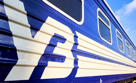 Укрзалізниця призначила курсування додаткового поїзда Київ - Запоріжжя через Нікополь: розклад