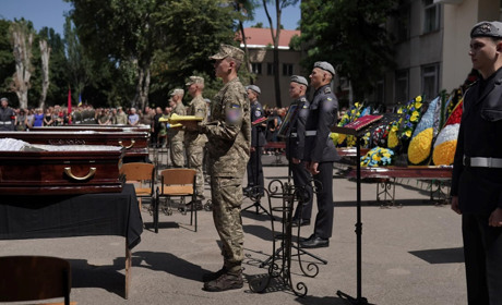 В Одесі попрощалися із загиблими офіцерами 28 окремої механізованої бригади