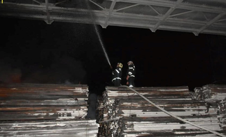 В Одесі горів порт: що відомо про причини спалаху? Чи пов'язано це з вивозом зерна