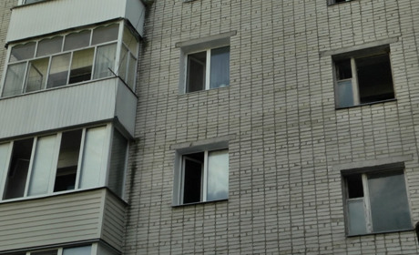 У шосткинській п'ятиповерхівці стався вибух