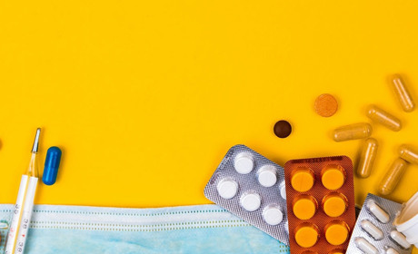 Антибіотики в Україні з серпня продаватимуть лише за рецептами